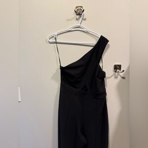 Abercrombie & Fitch Black One-Shoulder Pantsuit